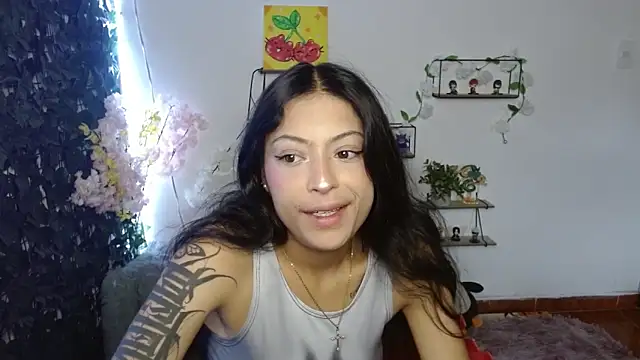 vaness weet online show from April 2026 07:50:02 PM