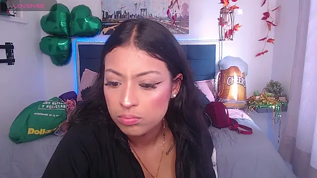 vaness weet online show from March 2025 08:30:01 PM