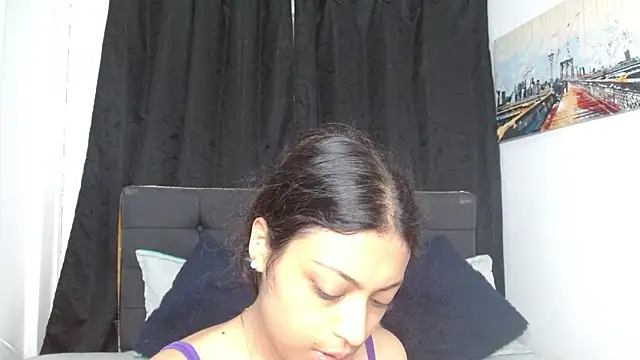 vaness weet online show from March 2026 04:45:01 PM