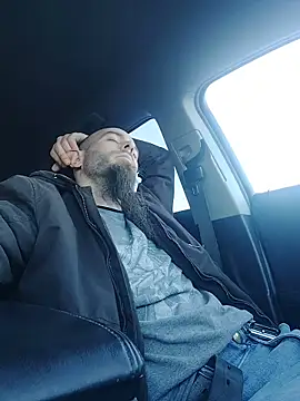 JohnnyFaster online show from December 2025 09:15:01 PM