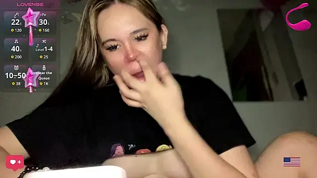 MeganTheRarest online show from May 2026 10:13:01 AM