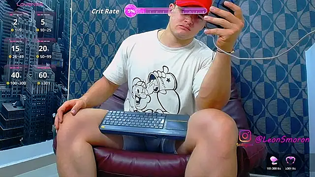 Snapshot of Leonsmoron chatting on July 2026 12:11:01 AM Leonsmoron online show from July 2026 12:11:01 AM
