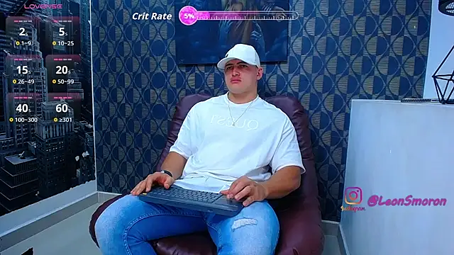 Leonsmoron online show from May 2026 12:22:02 AM