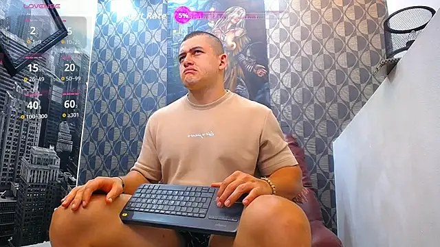 Leonsmoron online show from April 2026 03:09:01 AM