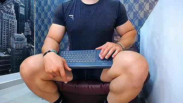 Leonsmoron online show from April 2026 03:25:02 AM