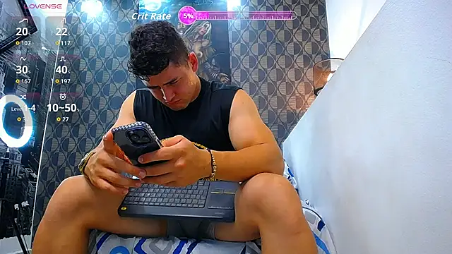 Leonsmoron online show from March 2026 01:11:01 AM