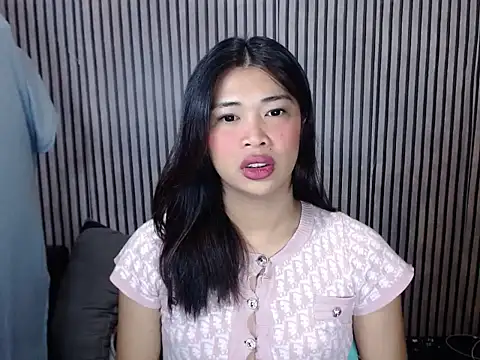 Maria-Moore online show from November 2025 11:53:02 PM