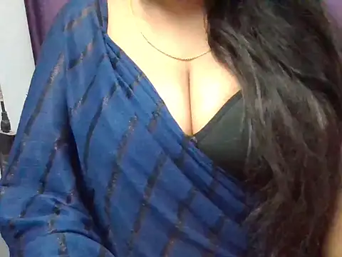 Roopshikha39 online show from November 2025 07:06:01 PM