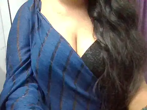 Snapshot of Roopshikha39 chatting on October 2025 06:31:02 PM Roopshikha39 online show from October 2025 06:31:02 PM