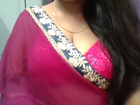 Roopshikha39 online show from November 2025 06:52:02 PM