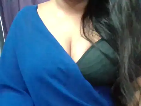 Snapshot of Roopshikha39 chatting on June 2026 06:35:01 PM Roopshikha39 online show from June 2026 06:35:01 PM