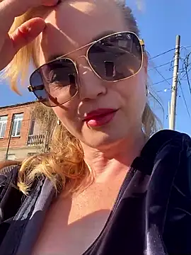 Snapshot of Lady__Maria chatting on October 2025 12:41:02 PM Lady Maria online show from October 2025 12:41:02 PM