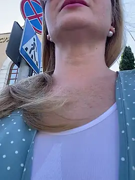 Snapshot of Lady__Maria chatting on September 2025 11:37:01 AM Lady Maria online show from September 2025 11:37:01 AM