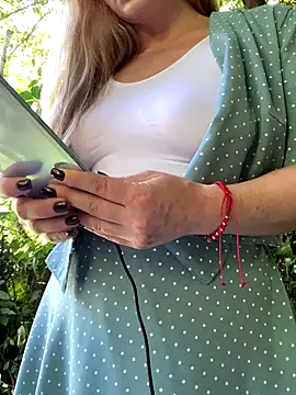 Snapshot of Lady__Maria chatting on September 2025 09:49:02 AM Lady Maria online show from September 2025 09:49:02 AM