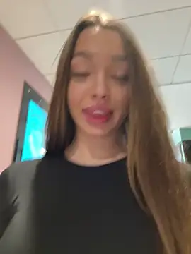 Snapshot of barbiehumpxxx chatting on November 2025 07:29:02 PM barbiehumpxxx online show from November 2025 07:29:02 PM