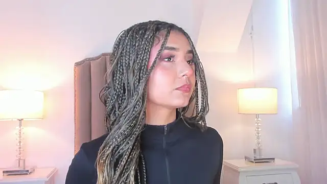 Emma Torres   online show from February 2026 12:27:01 PM