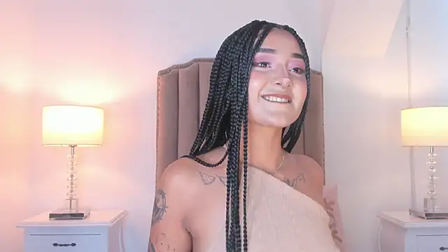 Emma Torres   online show from May 2026 11:20:02 AM