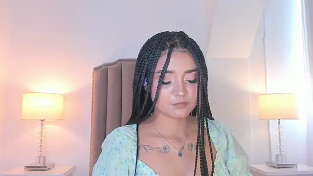 Emma Torres   online show from June 2026 12:39:01 PM