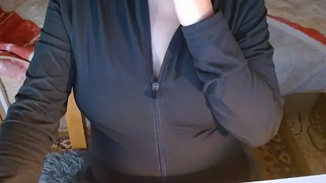 Snapshot of MysteryLadyxXx chatting on May 2026 11:30:02 PM MysteryLadyxXx online show from May 2026 11:30:02 PM