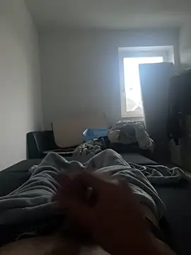 Snapshot of oroszlanw chatting on September 2025 05:35:01 AM oroszlanw online show from September 2025 05:35:01 AM