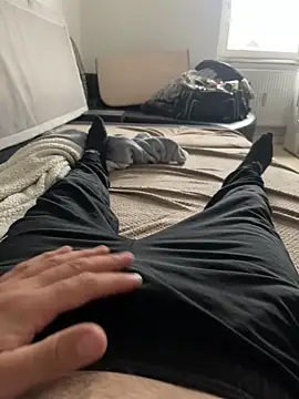 Snapshot of oroszlanw chatting on October 2025 02:18:02 PM oroszlanw online show from October 2025 02:18:02 PM