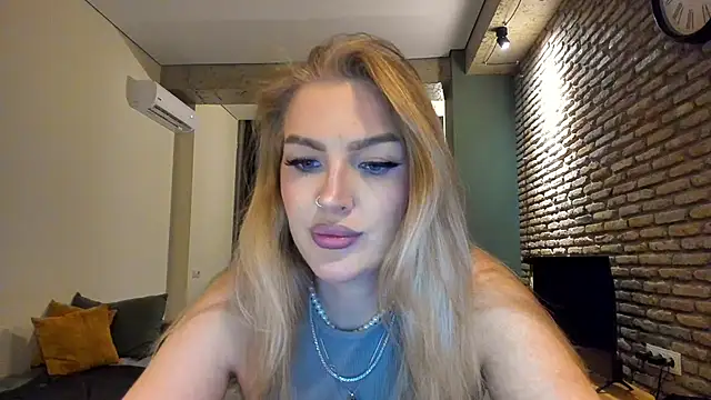 fifteenpoem online show from June 2026 01:12:02 AM