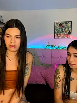 Layla Rachel online show from November 2025 11:54:01 PM