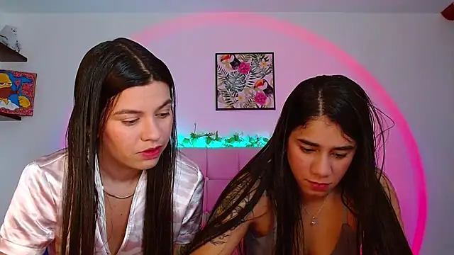 Layla Rachel online show from October 2025 12:13:01 AM