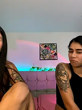 Layla Rachel online show from November 2025 02:05:02 AM