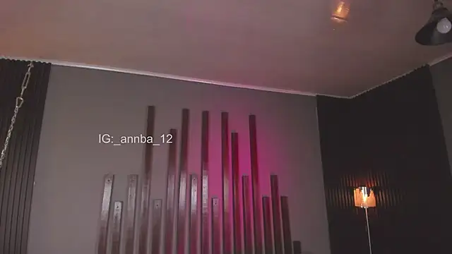 annie barozzi online show from September 2025 02:12:01 PM