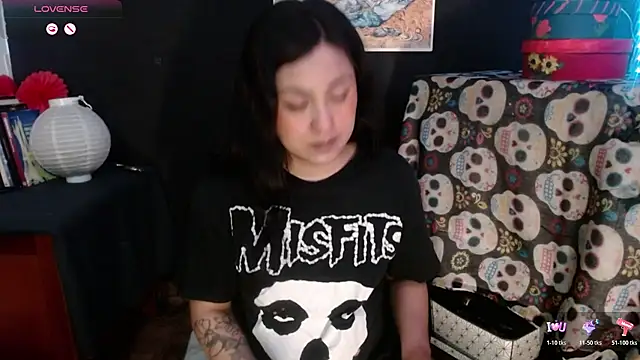 AbsentaVert online show from November 2025 12:16:01 PM