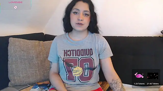 AbsentaVert online show from October 2025 01:02:01 PM