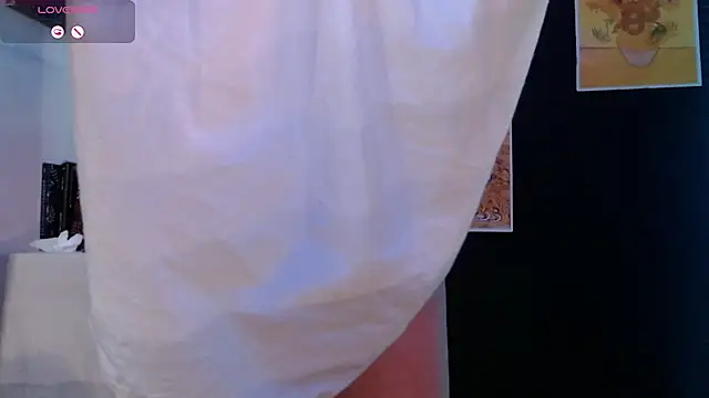 AbsentaVert online show from November 2025 10:03:02 PM