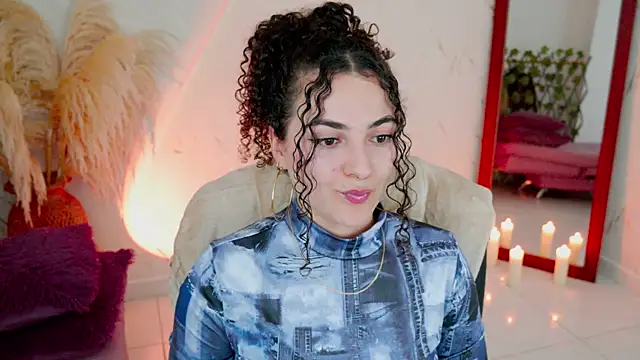 Snapshot of merida_bell18 chatting on April 2026 11:17:01 PM merida bell18 online show from April 2026 11:17:01 PM