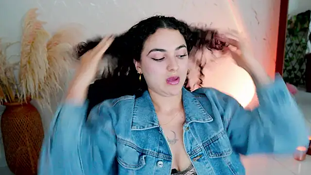 merida bell18 online show from March 2026 09:15:02 PM