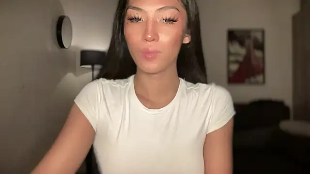 Bella Gordon online show from June 2026 04:33:02 AM