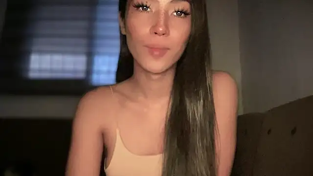 Bella Gordon online show from June 2026 09:48:01 PM
