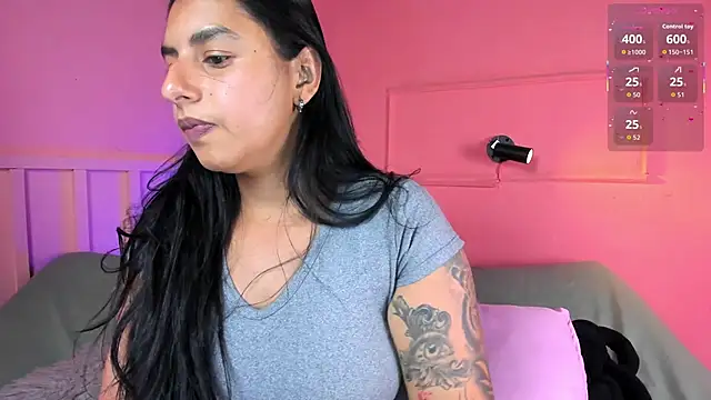 Snapshot of Desipleasure chatting on June 2026 07:44:02 PM Desipleasure online show from June 2026 07:44:02 PM