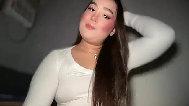 Snapshot of MissCataleyaxxx chatting on February 2026 01:33:02 PM MissCataleyaxxx online show from February 2026 01:33:02 PM