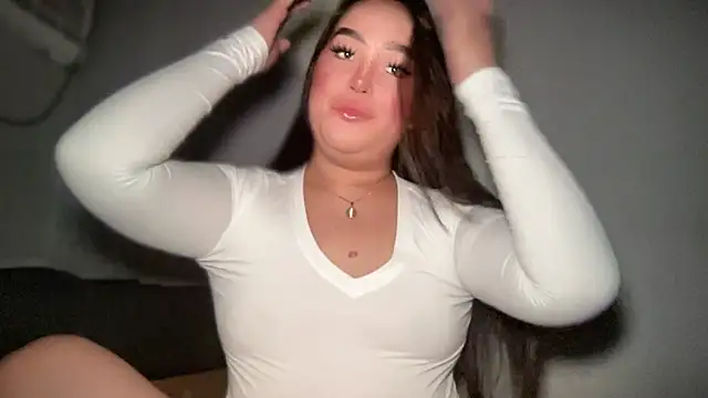 Snapshot of MissCataleyaxxx chatting on February 2026 12:30:01 AM MissCataleyaxxx online show from February 2026 12:30:01 AM