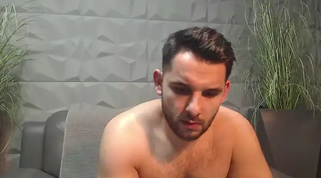 Antoniodiamond online show from February 2025 09:09:01 PM