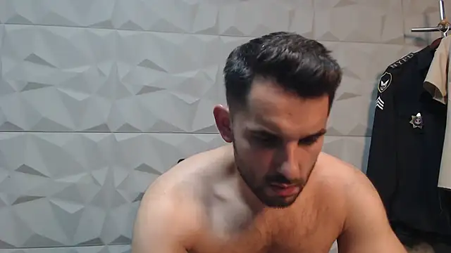 Antoniodiamond online show from September 2025 07:13:01 PM