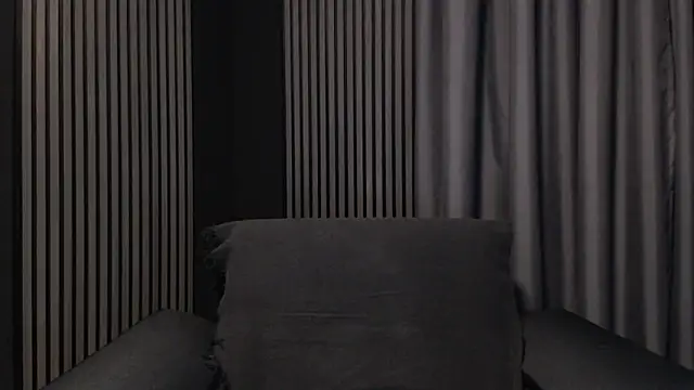 Antoniodiamond online show from October 2025 07:15:02 PM