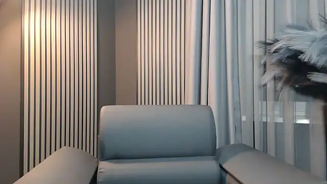 Antoniodiamond online show from September 2025 07:07:01 PM