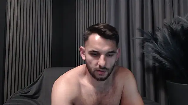 Antoniodiamond online show from September 2025 07:32:02 PM