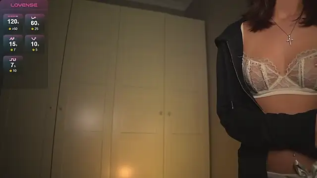 Snapshot of -JuicyMolly- chatting on March 2026 06:15:02 PM -JuicyMolly- online show from March 2026 06:15:02 PM