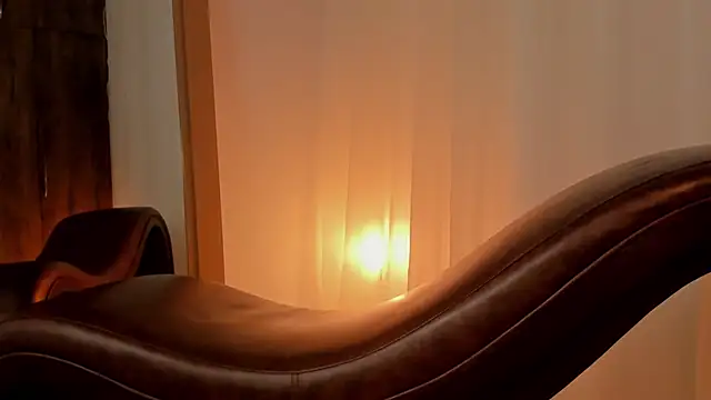 Snapshot of goddes_helena chatting on January 2025 01:41:02 AM goddes helena online show from January 2025 01:41:02 AM