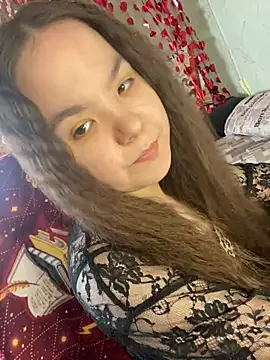 Var Kiss online show from April 2026 07:27:02 AM