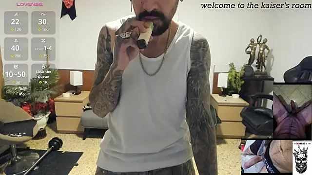 kaiser679  online show from March 2026 11:34:02 PM