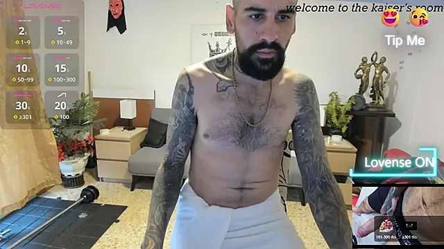 kaiser679  online show from April 2026 06:55:02 PM